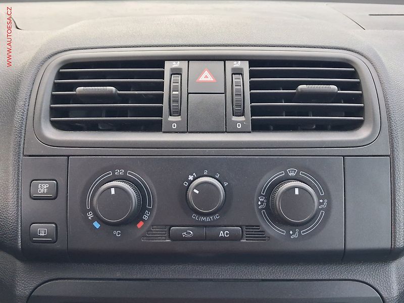 Škoda Fabia (2008) 1.2i, ČR, AC - fotka 12 z 13