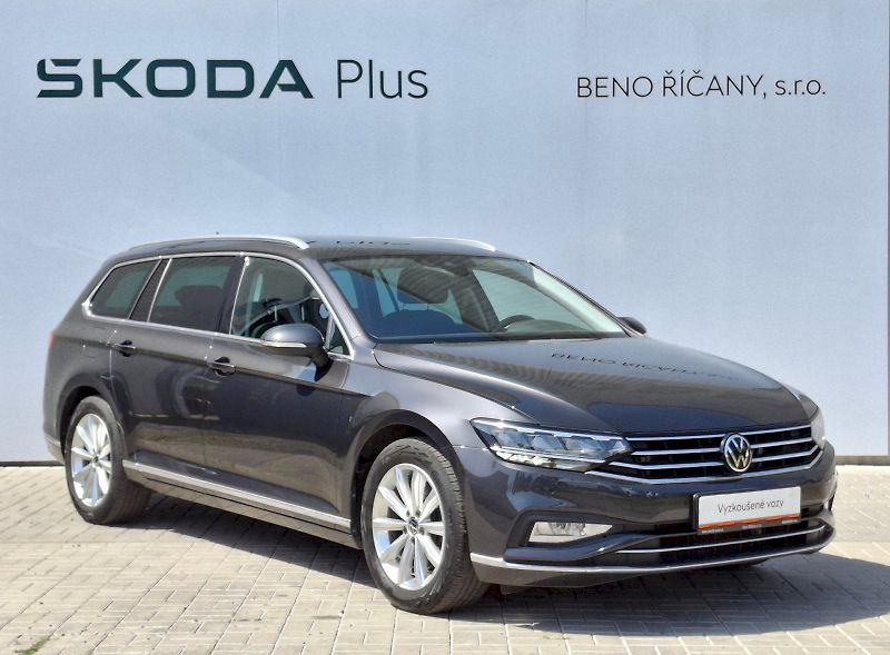 Volkswagen Passat (2023) Variant Elegance DSG 1,5TSi 11 - fotka 9 z 33