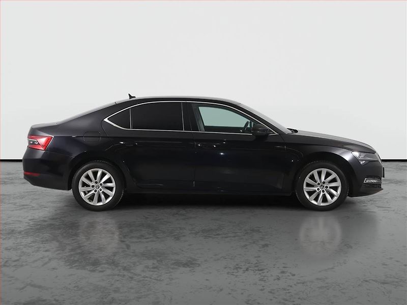 Škoda Superb (2019) 2.0 TDI, 4X4, Automat, Kůže - fotka 6 z 21