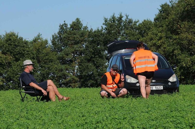 V rámci přípravy na víkendový 53. ročník Barum Czech Rally Zlín absolvovala třicítka pilotů úterní test na trati Ludkovice - Biskupice.