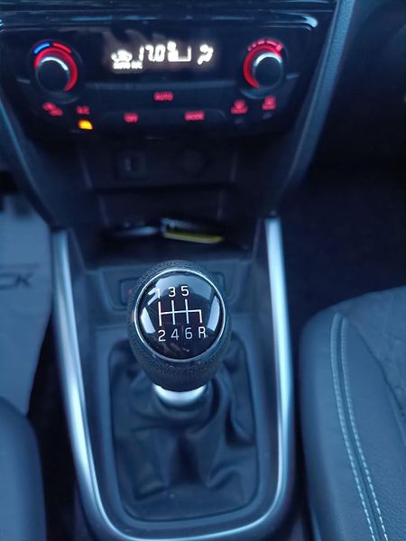 Suzuki Vitara 1.4/103kW, Elegance, 66 000KM! - fotka 31 z 42
