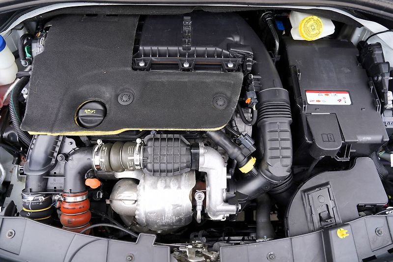 Citroën C4 1.6 BlueHDi, automat/Al./klima - fotka 10 z 36
