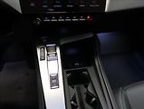 Peugeot 308 1,5 BlueHDi  AT ALLURE PACK ČR - náhled 25