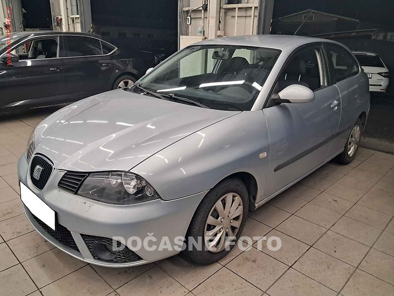 Seat Ibiza (2007) 1.4i, AC, STK4/28 - fotka 1 z 3