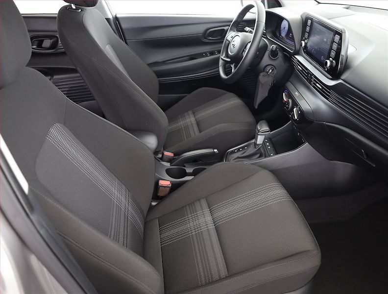 Hyundai Bayon (2022) Smart Climate 1.0 T-GDI - fotka 7 z 17