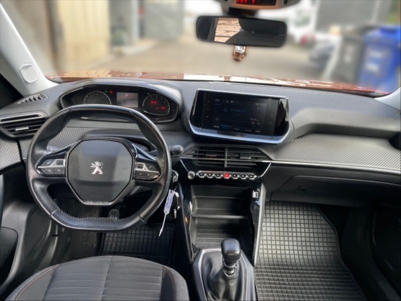 Peugeot 2008 1,2 PT 100 Active - fotka 9 z 11