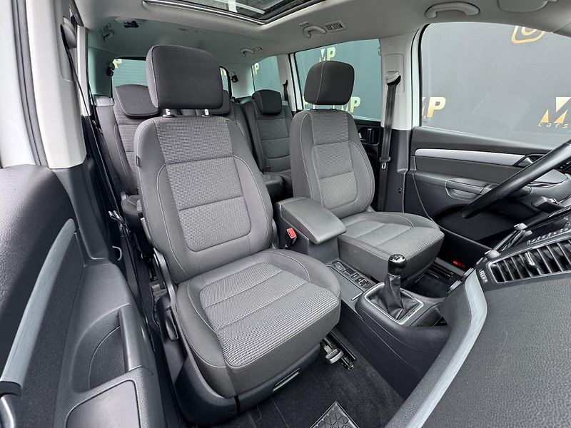 Volkswagen Sharan (2017) 2.0TDi 110kW 4M Highline 7míst - fotka 24 z 52
