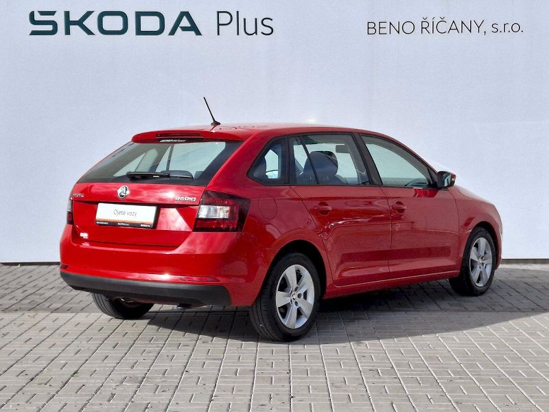Škoda Rapid (2018) Spaceback Ambition Plus 1,0TSi - fotka 2 z 27