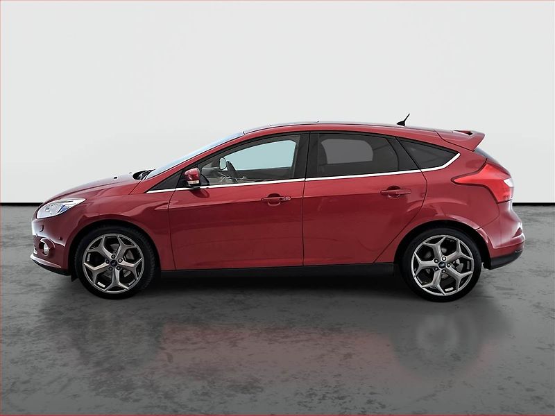 Ford Focus (2014) 2.0 TDCi, po STK, Tažné - fotka 3 z 16