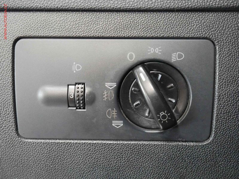 Škoda Fabia (2004) 1.2 HTP, ČR, Tažné, STK3/28 - fotka 14 z 14