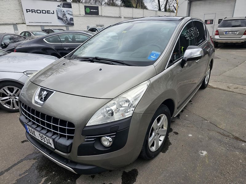Peugeot 3008 2,0 HDI Panorama - fotka 3 z 16