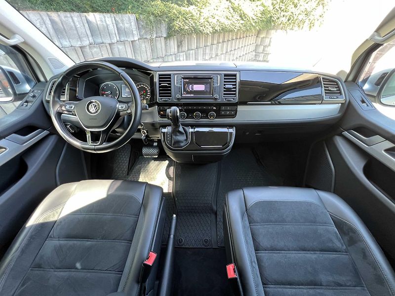 Volkswagen Multivan 2.0 BiTDi 150 kW HIGHLINE - fotka 15 z 23