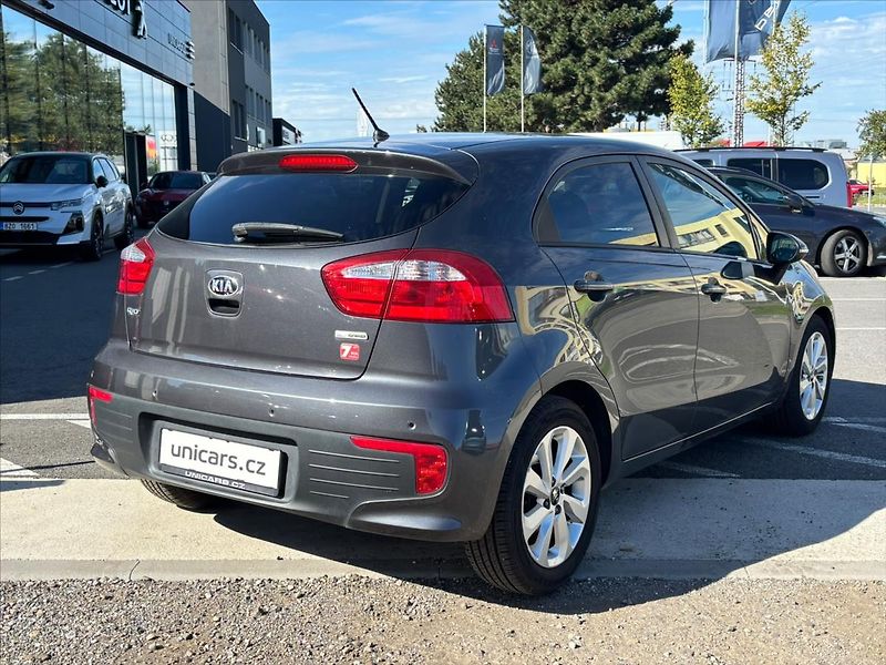 Kia Rio 1,2 CVVT  Comfort - ČR - fotka 6 z 25