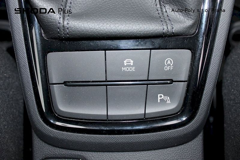 Škoda Scala (2024) Top Selection 1,0 TSI 85kW - fotka 12 z 25