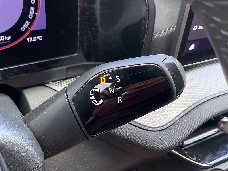 Škoda Kodiaq (2025) 2.0 TDI 4x4 DSG SportLine - fotka 17 z 39