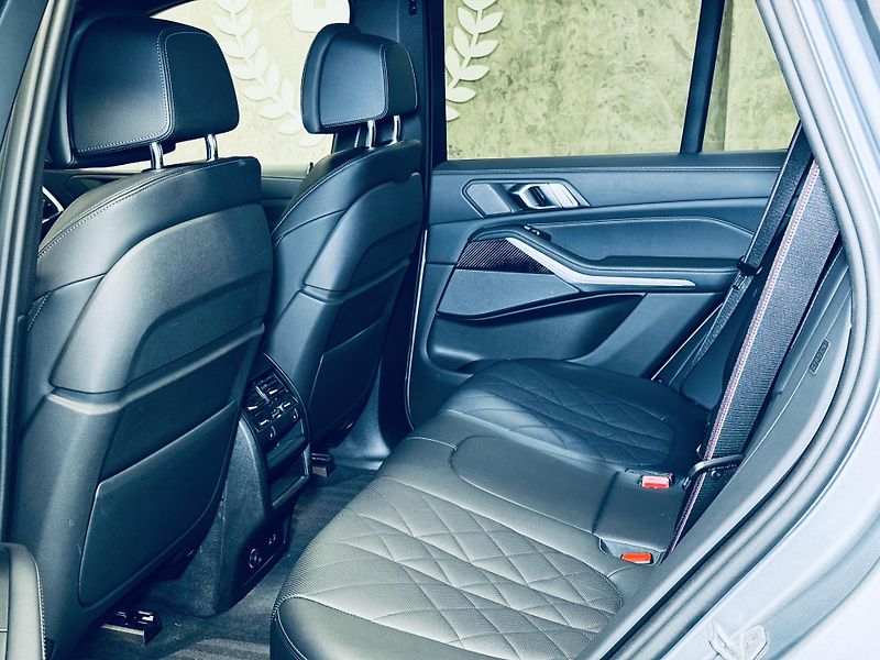 BMW X5 (2024) 30d*M-PAKET*ZÁR.29/SERVIS29 - fotka 35 z 43