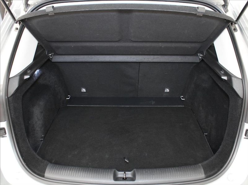 MG ZS 1,5 Hybrid+ Exclusive 20tkm.ČR - fotka 25 z 27
