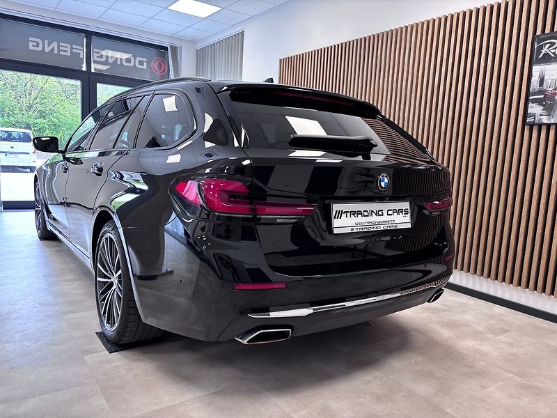 BMW Řada 5 XDRIVE TOURING - fotka 5 z 30