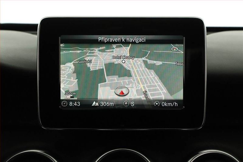 Mercedes-Benz Třídy A (2016) A 180 d, Automat, Kůže, Navi - fotka 10 z 19