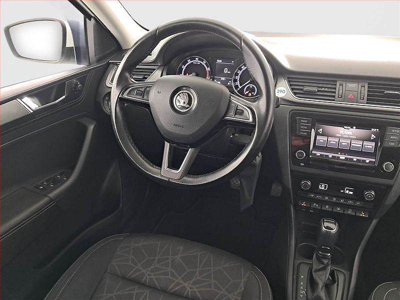 Škoda Rapid (2018) Spaceback 1.4 TSI, Automat - fotka 7 z 15