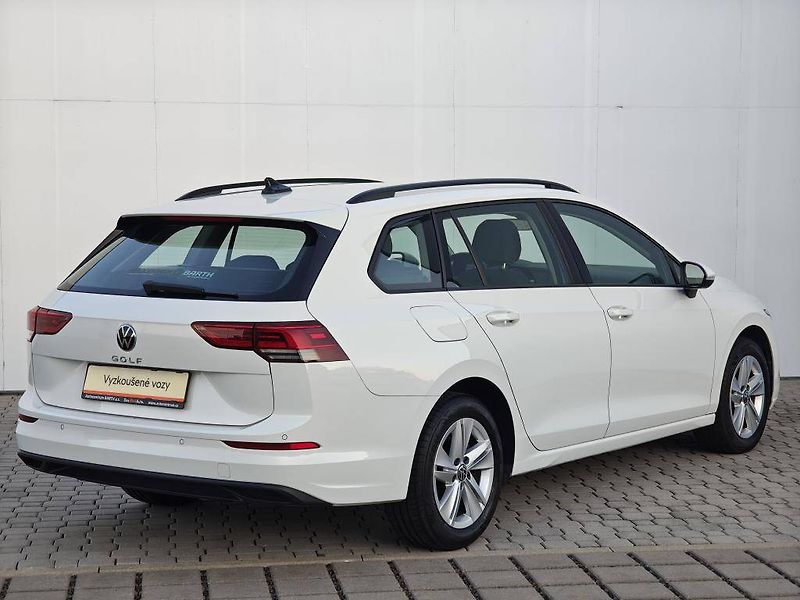 Volkswagen Golf Life 6G 1,5TSi - fotka 2 z 22