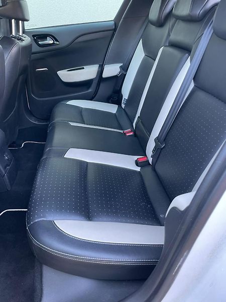 Citroën DS4 (2012) - fotka 12 z 14