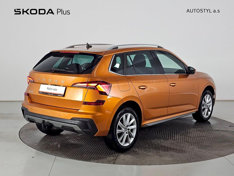 Škoda Kamiq (2025) 1.0TSI 85kW TOP Selection DSG - fotka 2 z 33