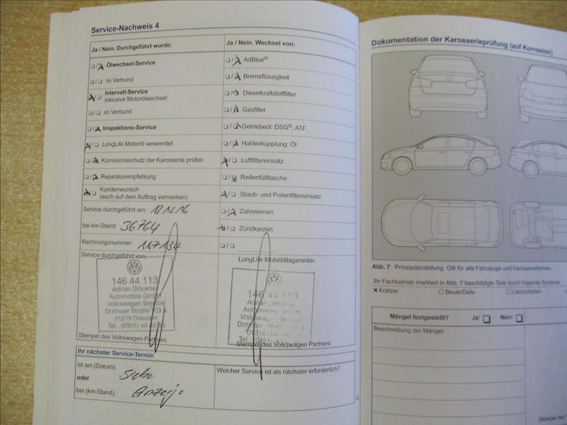 Volkswagen up! 1,0 MPi, klima, serv.kniha, - fotka 24 z 32