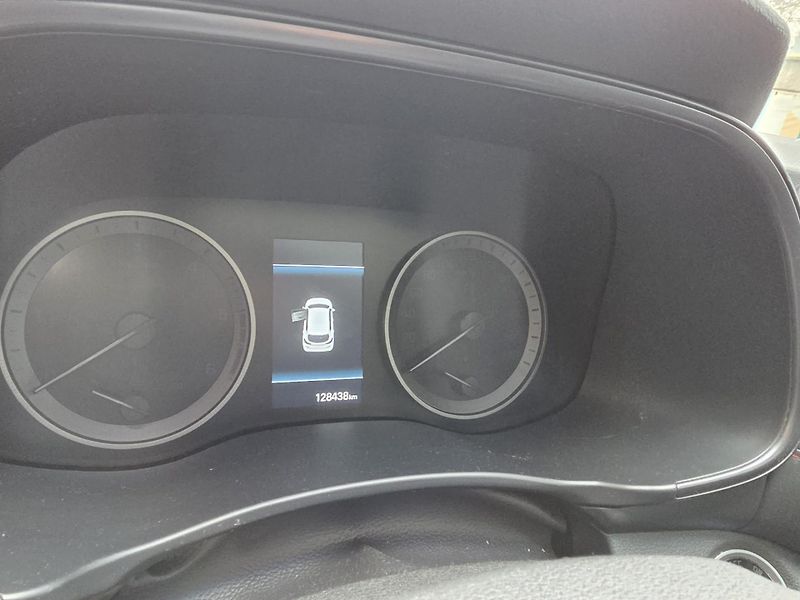 Hyundai Tucson 2.0-N-LINE-PANORAMA-4x4 - fotka 16 z 18