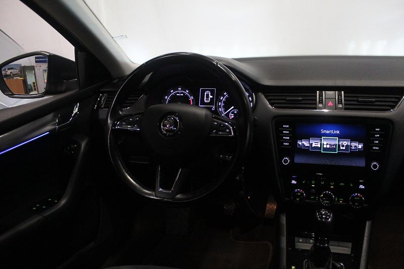 Škoda Octavia (2017) 1.4 TSI 110kW Tažné LED 2018 - fotka 16 z 22