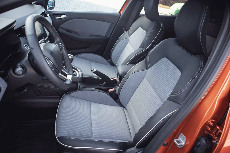 Renault Clio (2025) Techno TCe 90 - fotka 13 z 34