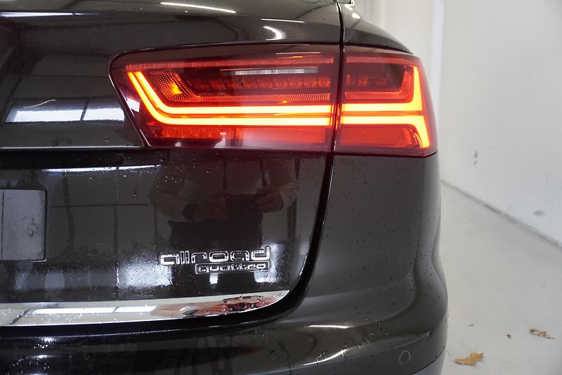 Audi A6  3.0 TDI QUATTRO AUT - fotka 9 z 45