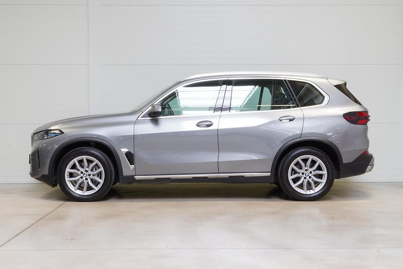 BMW X5 Xdrive30d,ČR,DPH,360,HUD,ACC - fotka 5 z 39