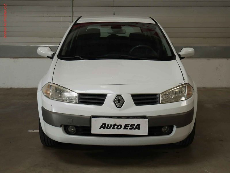 Renault Mégane (2003) 1.6i, ČR, AC, temp - fotka 2 z 15
