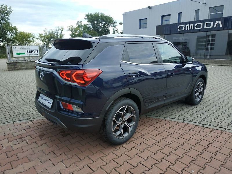 KGM Korando 1.5T, SMART,2WD, AT, SKLADEM - fotka 5 z 36