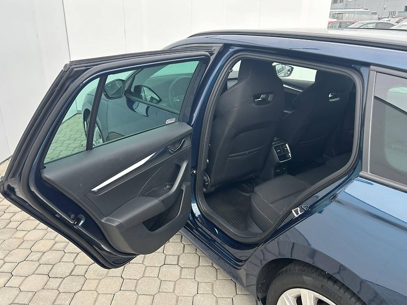 Škoda Octavia Style 7DSG 2,0TDI - fotka 7 z 24