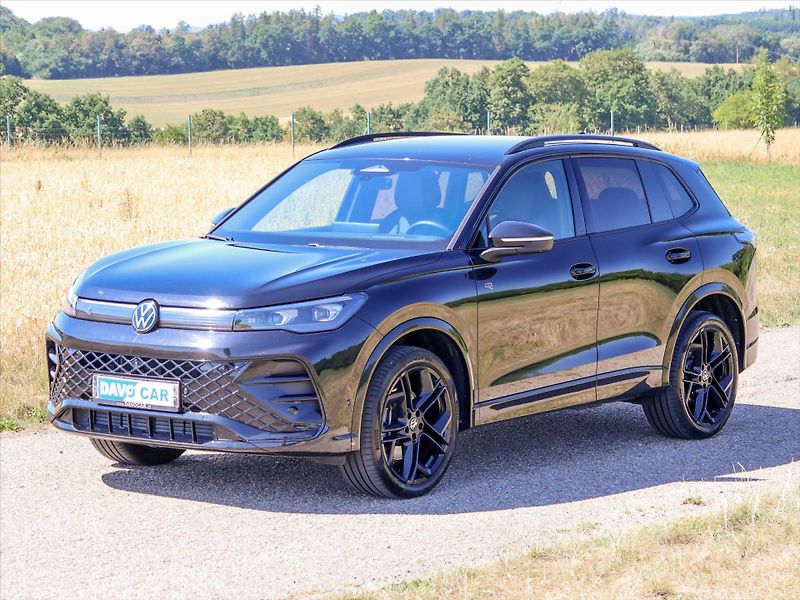 Volkswagen Tiguan 2,0 TDI 142kW DSG R-Line DPH - fotka 3 z 38