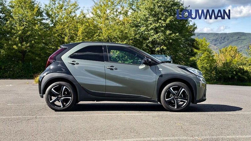 Toyota Aygo STYLE TECH VISION - fotka 19 z 19