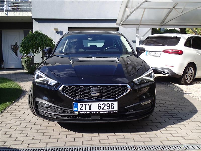 Seat Leon 1,5 eTSI,Execelent,DSG,Tažné - fotka 2 z 80