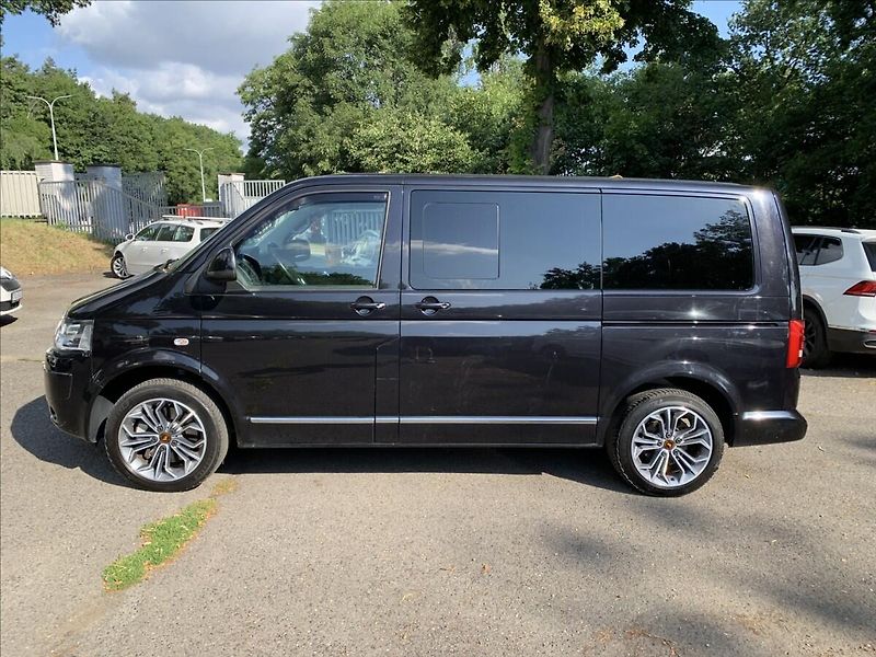Volkswagen Multivan 2,0 TDI DSG HIGHLINE - fotka 5 z 22