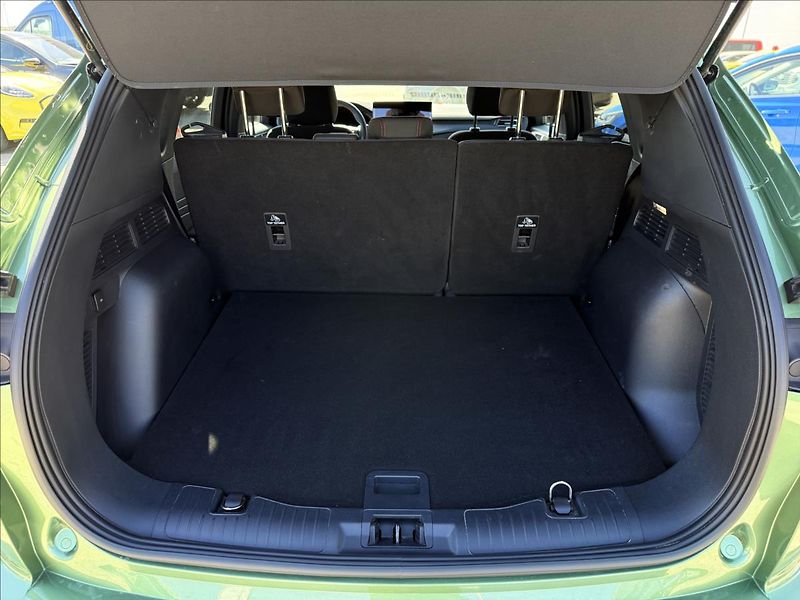 Ford Kuga 1,5 EcoBoost 137 kW ST-Line - fotka 12 z 29