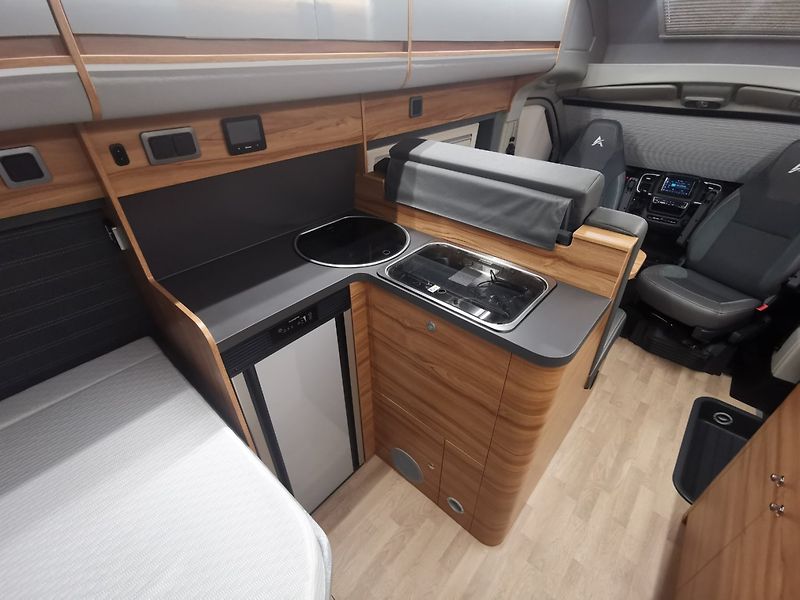 Affinity Ostatní (2024) Camper ONE 2,2 Mjet 132 kW 9AT - fotka 31 z 50