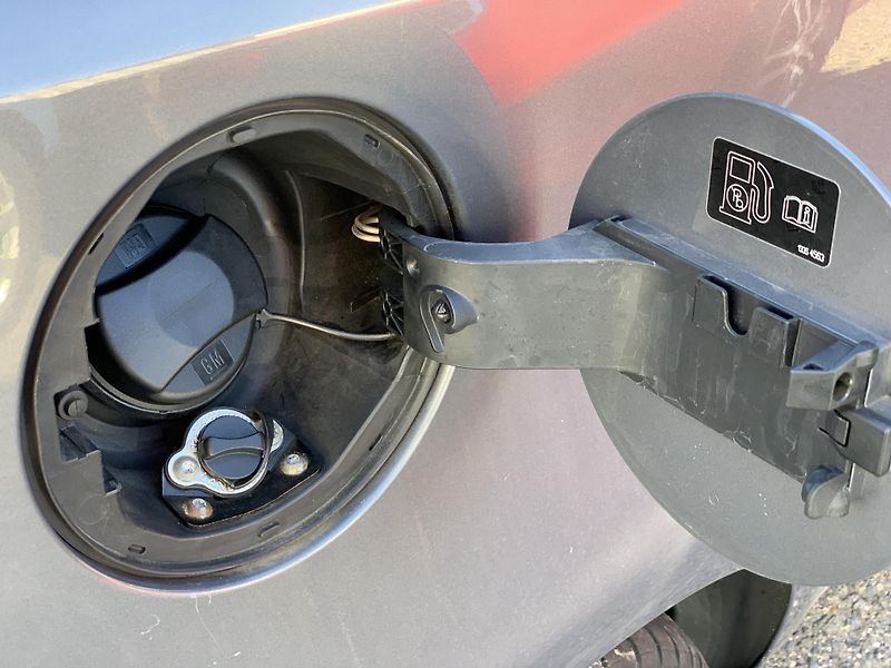 Opel Meriva 1.4i LPG ALU KLIMA TEMPOMAT - fotka 26 z 41