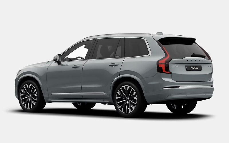Volvo XC90 (2026) B5 AWD AUT BRIGHT PLUS 7míst - fotka 6 z 11