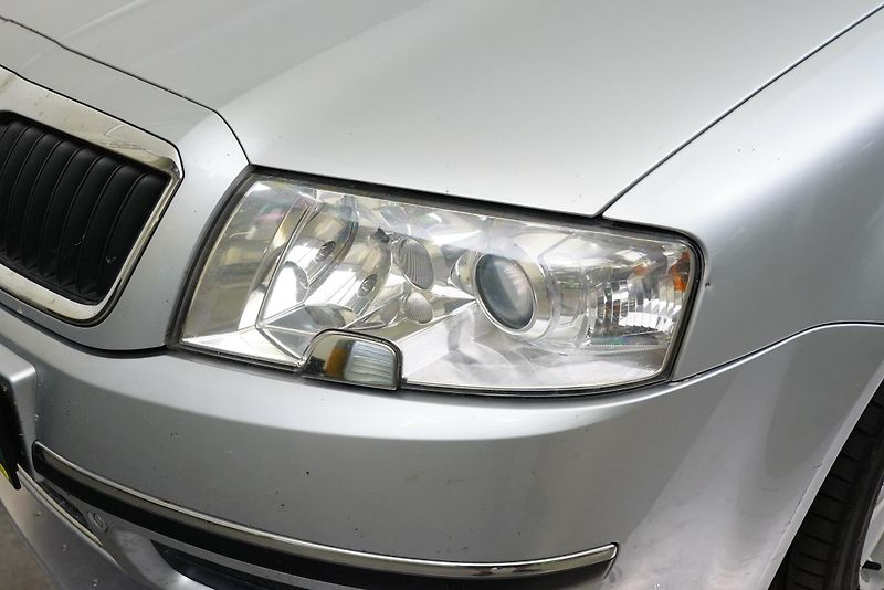 Škoda Superb - fotka 9 z 25