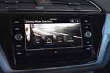 Volkswagen Touran (2023) 1.5TSI 110kW DSG, LED - náhled 25