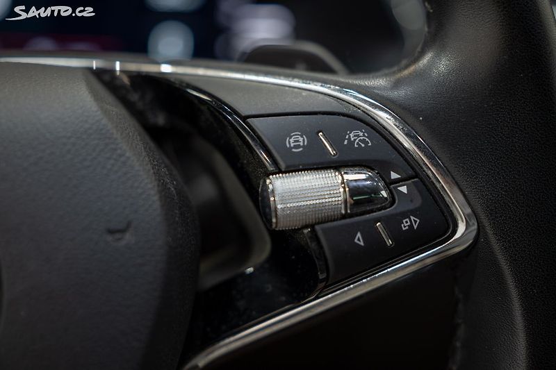 Škoda Superb 2.0 TDI 147 kW 4x4 L&K - fotka 21 z 41