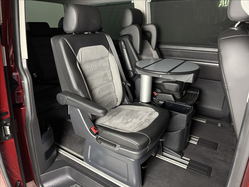 Volkswagen Multivan 2,0 TDi  DSG 4x4 BULLI Webasto - fotka 14 z 41
