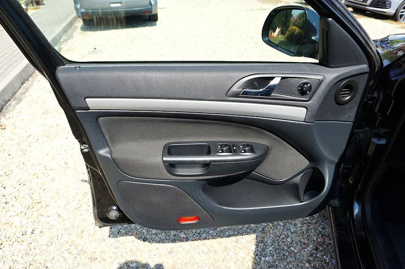 Škoda Octavia (2013) ELEGANCE 1,6 TDI 77 kW - fotka 21 z 29