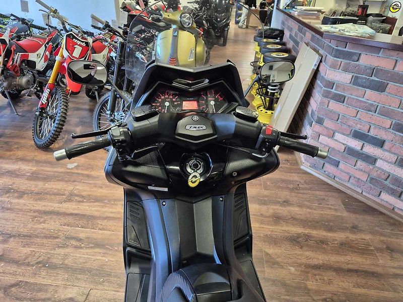 Yamaha T-Max 530 (2012) - fotka 21 z 21